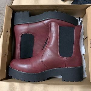 Burgundy platform boots
